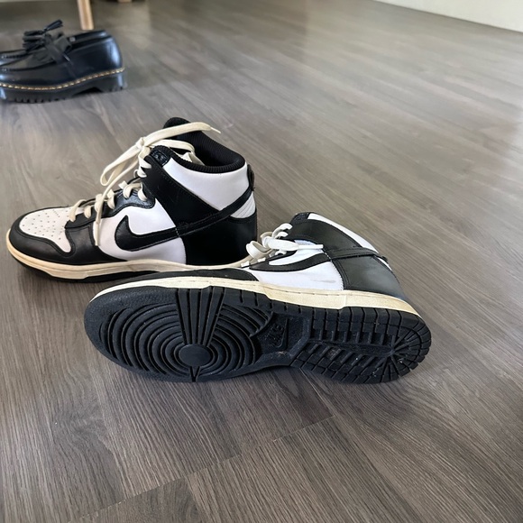 Nike dunk high top panda size 7.5 womens - Picture 3 of 3